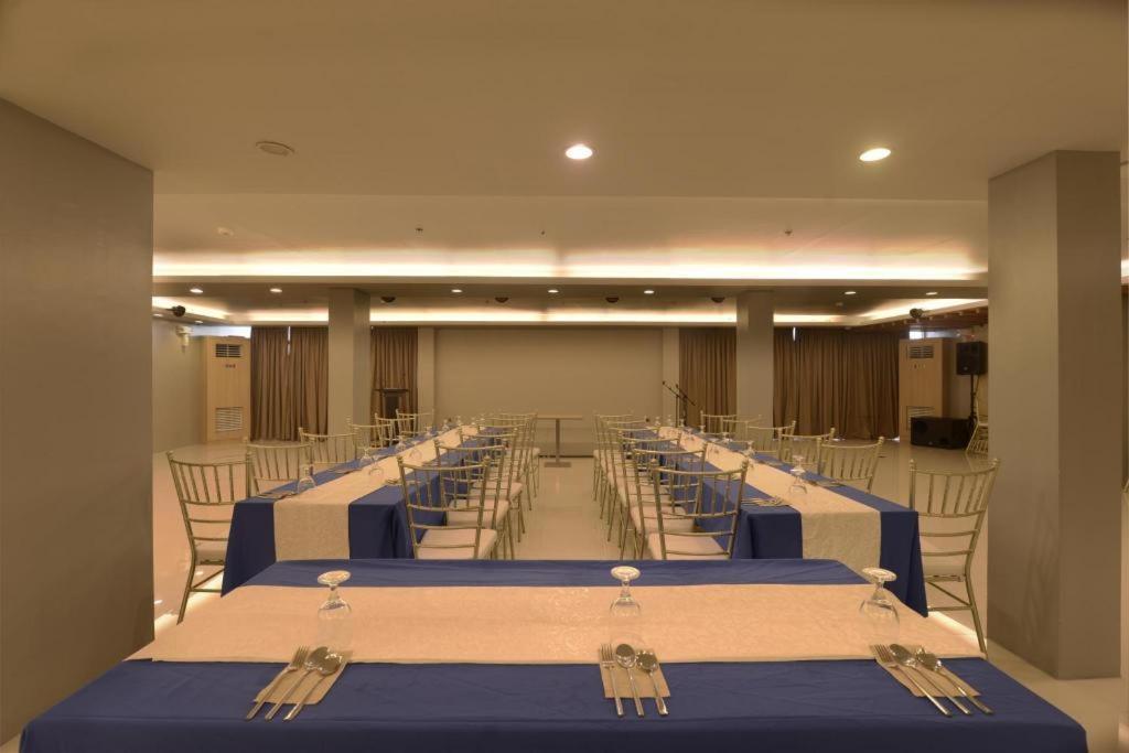 Hotel Estrella Tacloban Ngoại thất bức ảnh