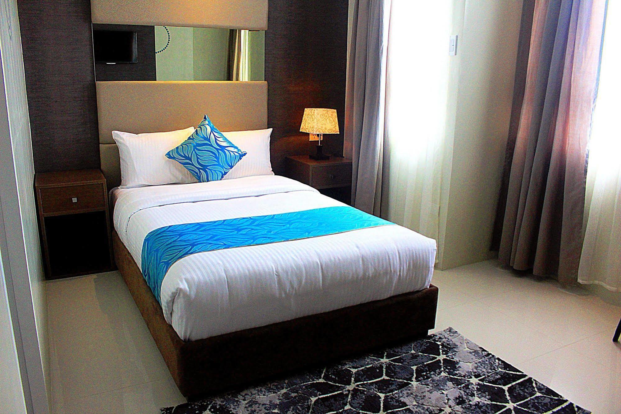 Hotel Estrella Tacloban Ngoại thất bức ảnh