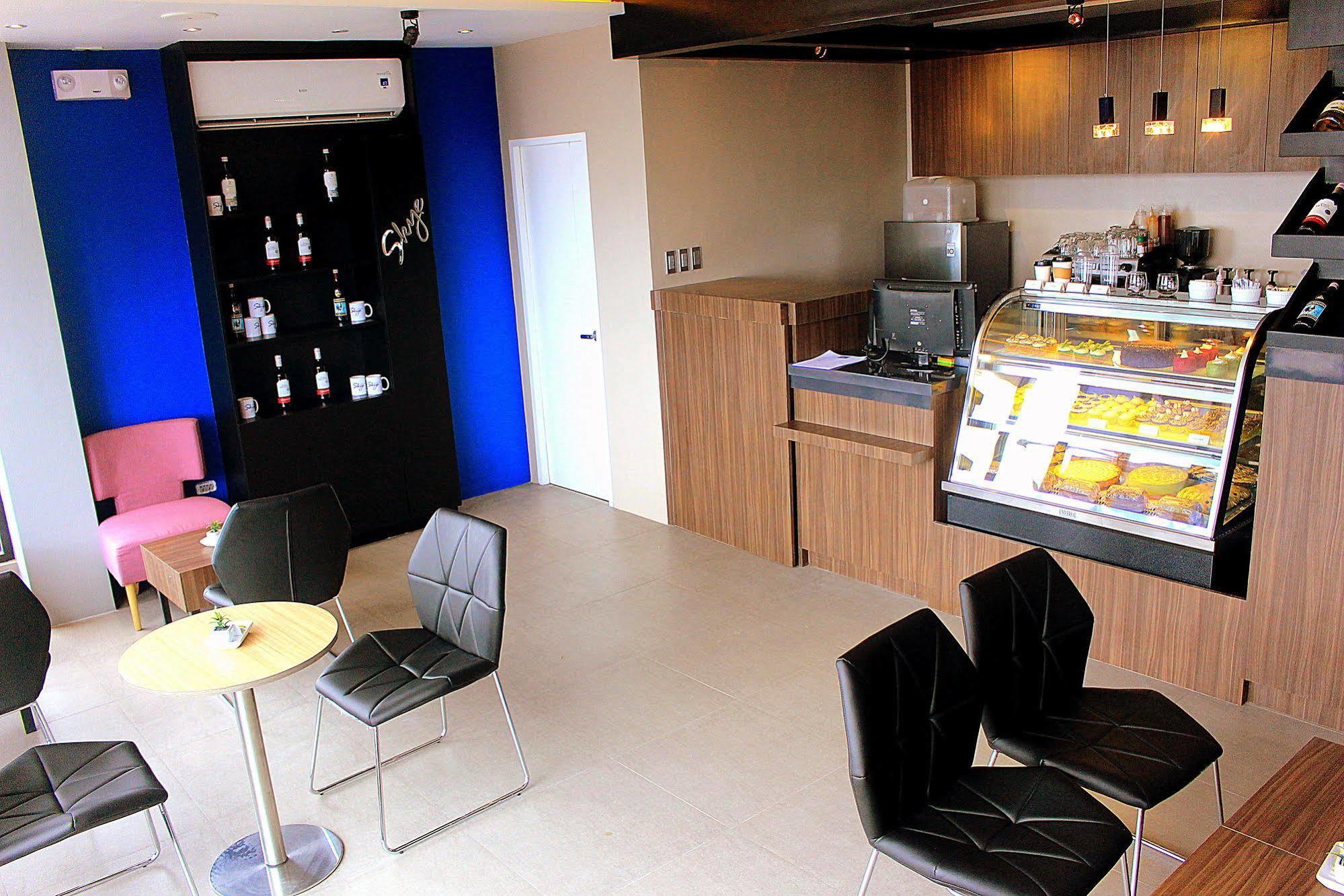 Hotel Estrella Tacloban Ngoại thất bức ảnh